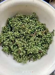 Make Homemade pepper powder step 0
