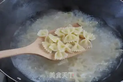Make Cheese bacon for pasta step 2