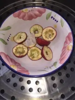 Make Mountain fruit tea step 1