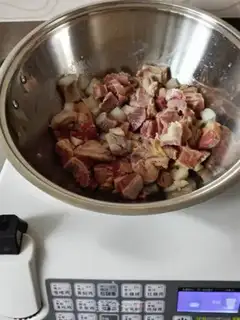 Make Red beef stew step 2