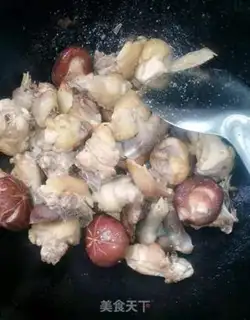 Make Chicken stew mushrooms step 2