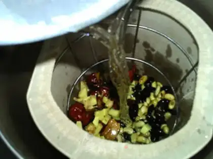 Make Ginger dates, black soybeans step 7