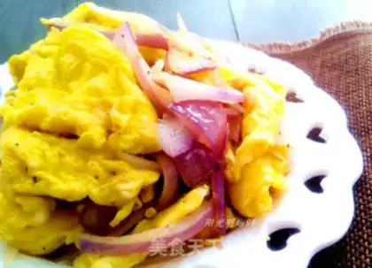 Make Onion fried eggs step 8