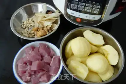 Make Crawly apple soup step 0