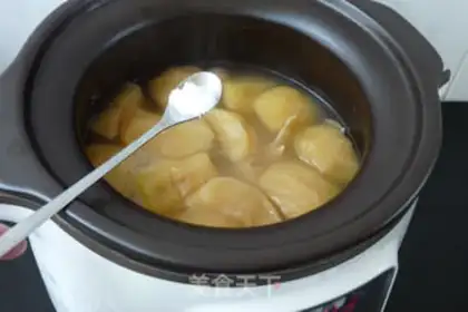 Make Crawly apple soup step 4