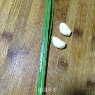 Make Garlic toast step 2