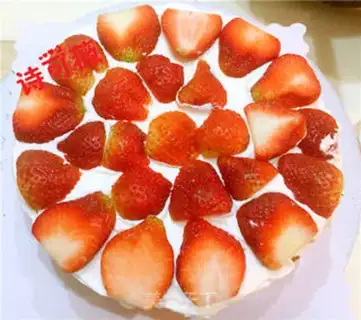 Make Christmas Ring Cake step 7