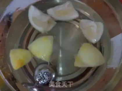 Make Lemon tea step 2