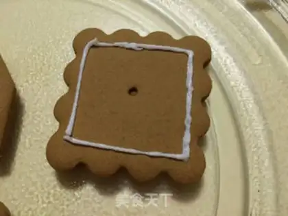 Make Christmas gingercake house step 12