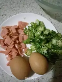 Make An egg roll with an egg sausage step 0