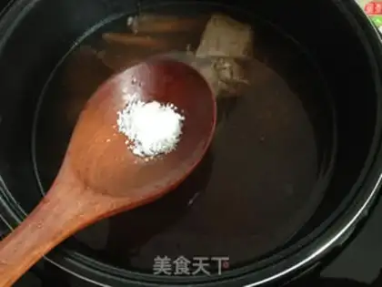 Make Red mushroom tiara soup step 5