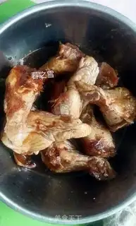 Make Coke chicken wings step 1