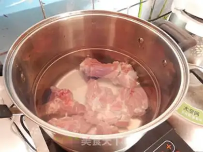 Make Big bone soup pan step 2