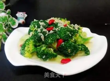 Make Garlic broccoli step 9
