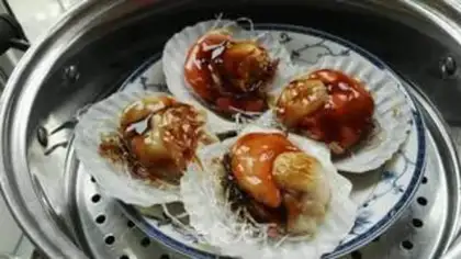 Make A fan scallop step 3