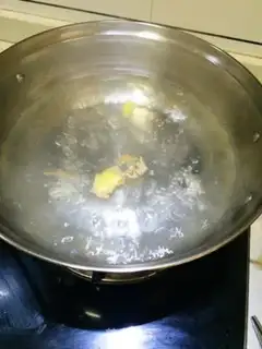 Make Fish and lamb soup step 1