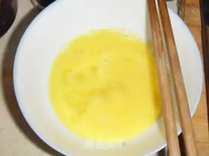Make Egg fried rice step 1