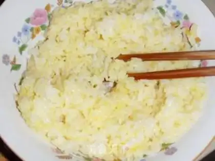 Make Egg fried rice step 2
