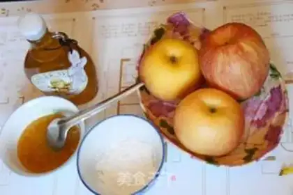 Make Apple sauce step 0