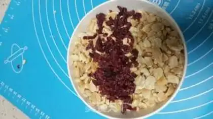 Make Cow Rolling Sugar step 1