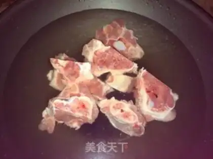 Make Pork bones from the mountain poach step 3