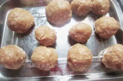 Make quail meat round step 5