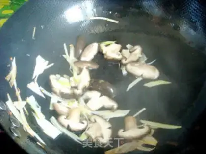 Make Fry mushrooms step 3