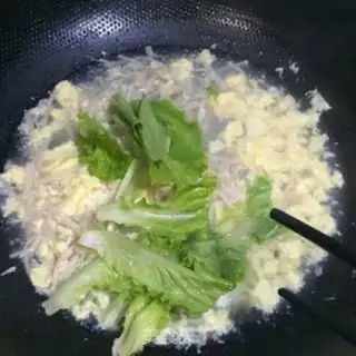 Make Golden fungus egg soup step 5