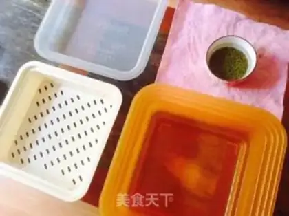Make Green healthy bean sprouts step 1