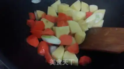 Make Curry potato beef step 4