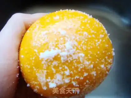 Make Orange red sugar step 1