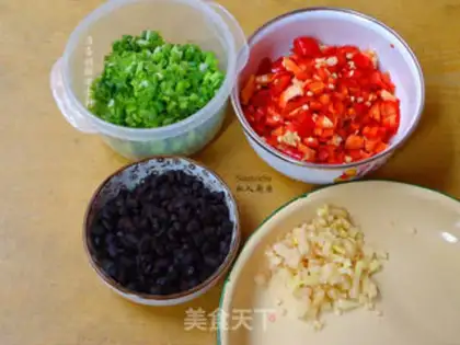 Make Onion bean pepper step 0