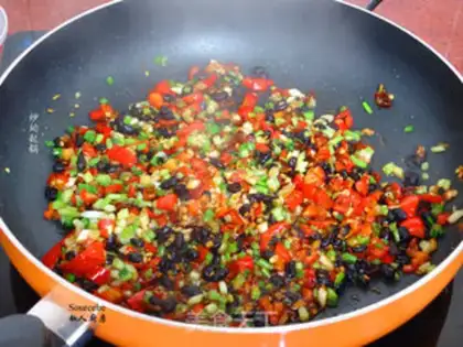 Make Onion bean pepper step 4