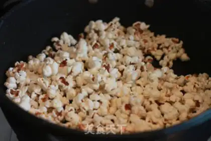 Make Caramel popcorn step 3