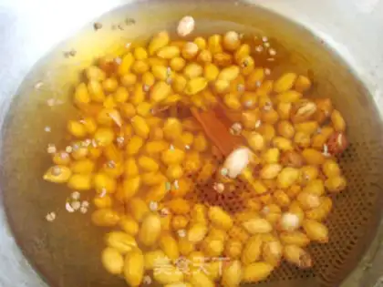 Make Cooking peanut rice step 4