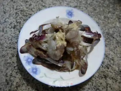 Make Crab with saloon sauce step 1