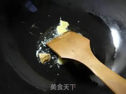 Make Crab with saloon sauce step 2