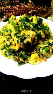 Make Scrambled eggs step 5