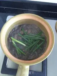 Make A fan of chicken blood and potatoes step 6