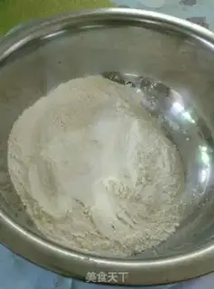 Make Fresh meat buns step 3
