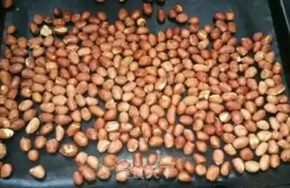 Make Peanut salt step 0