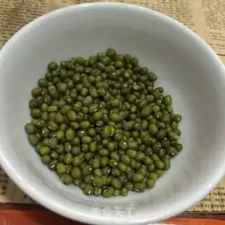 Make The green bean of red dates step 1