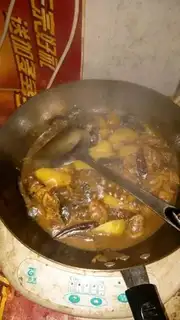 Make Pine mushroom potato chicken step 9