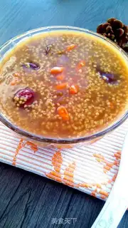 Make Little rice dates produce porridge step 7