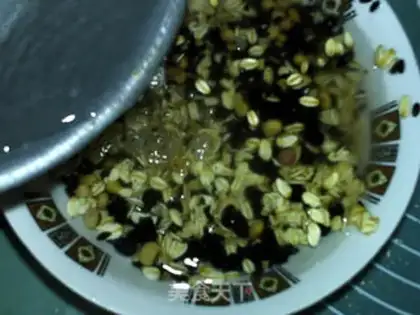Make Black rice oats, black soybean step 2