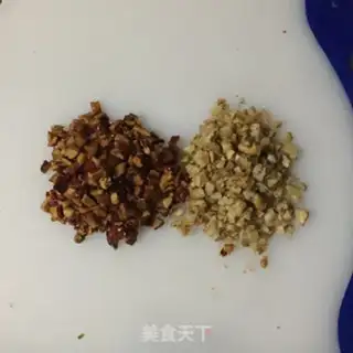 Make Red-tree walnut bread step 0