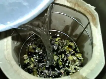 Make Black rice oats, black soybean step 5