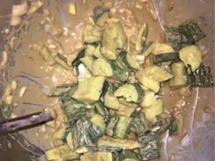 Make A cucumber with garlic step 3