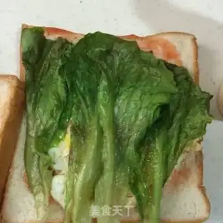Make Toast and eggs step 3