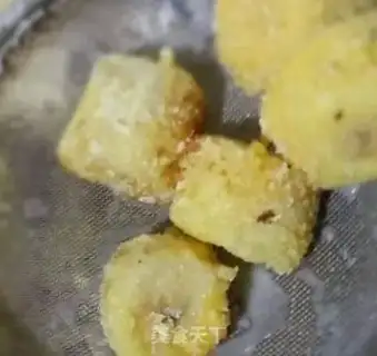 Make Plum rolls of mushrooms step 1